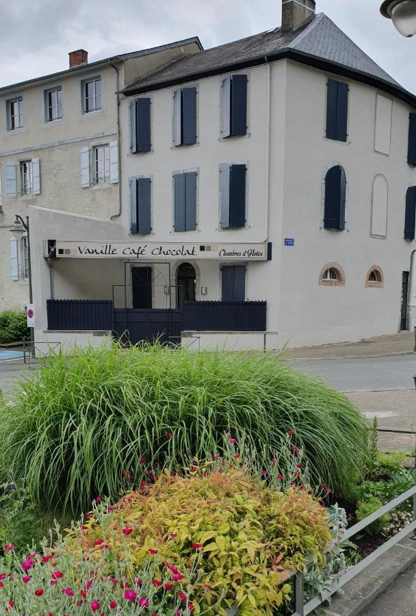Chocolat Appartement Bagnères-de-Bigorre Buitenkant foto